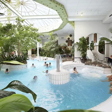 Center Parcs Port Zelande Beach Holiday park Ouddorp