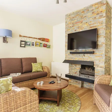 Holiday park Center Parcs Port Zelande Beach 3*